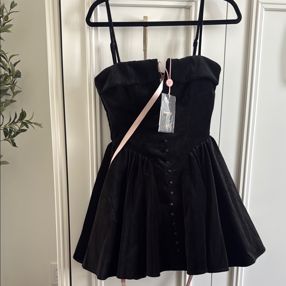 NWT House of CB selina dress - Picture 5 of 6